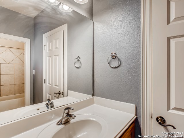 25419 Fairway View , San Antonio, TX, 78260 | 1540326 | Realty Texas LLC
