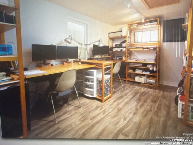 121 W Woodlawn Ave 3 , San Antonio, TX, 78212 | 1563958 | Realty Texas LLC