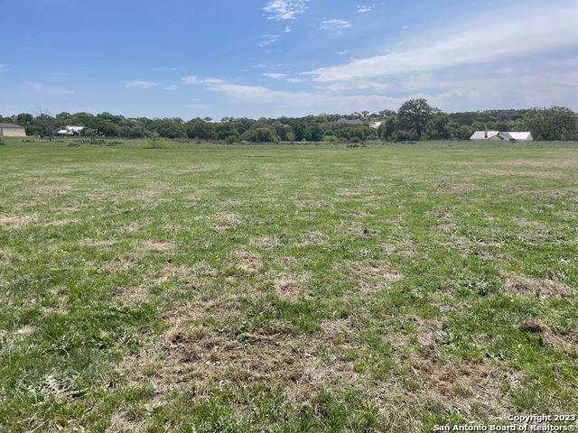 327 Salt Grass Trail , Bandera, TX, 78003 | 1677405 | Realty Texas LLC