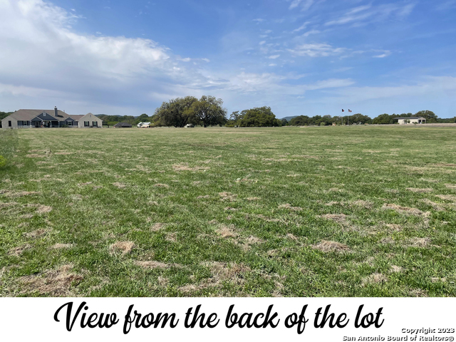 327 Salt Grass Trail , Bandera, TX, 78003 | 1677405 | Realty Texas LLC