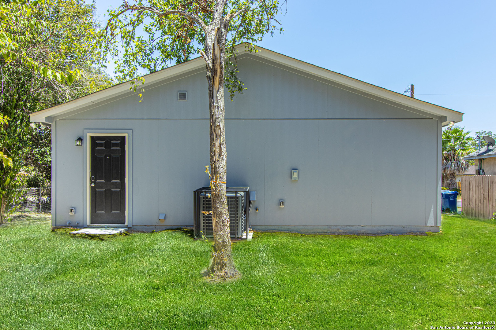 2611 Wayne Dr , San Antonio, TX, 78222 | 1673242 | Realty Texas LLC