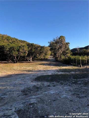 2763 E Ranch Rd 337 , Leakey, TX, 78873 | 1677391 | Realty Texas LLC