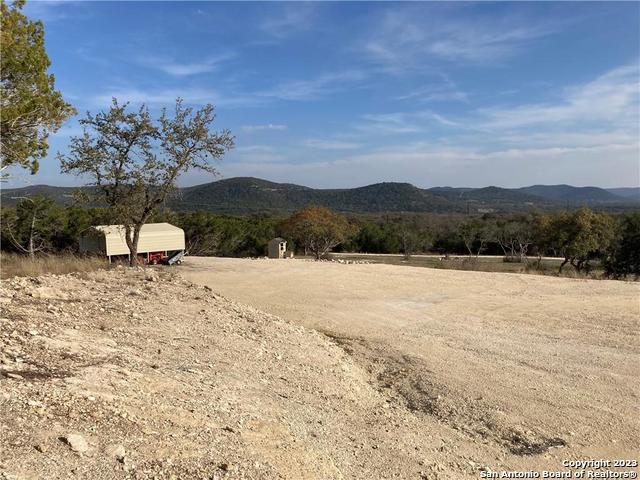 2763 E Ranch Rd 337 , Leakey, TX, 78873 | 1677391 | Realty Texas LLC
