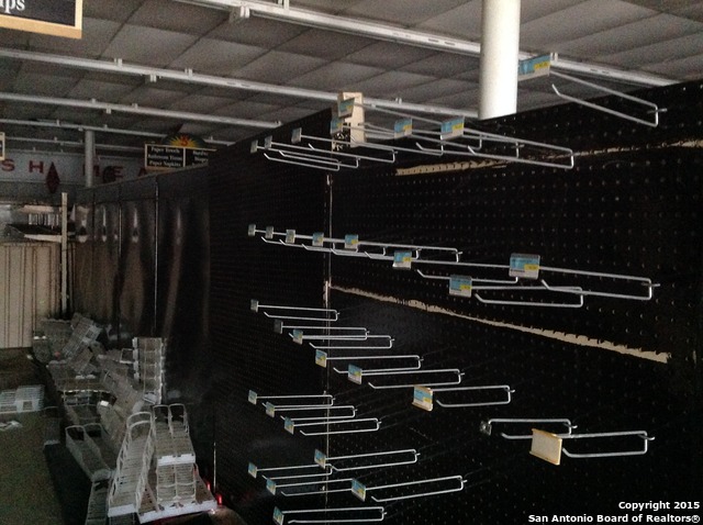 122 E 4th St , Bishop, TX, 78343 | 1427305 | Realty Texas LLC