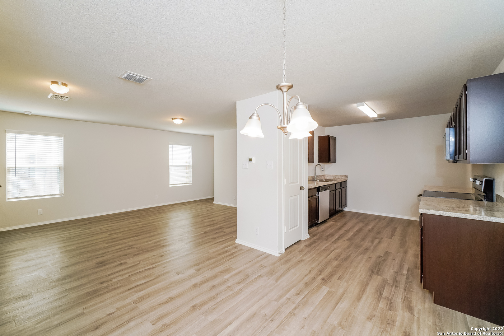 5211 Moni Rock Dr , San Antonio, TX, 78223 | 1657146 | Realty Texas LLC