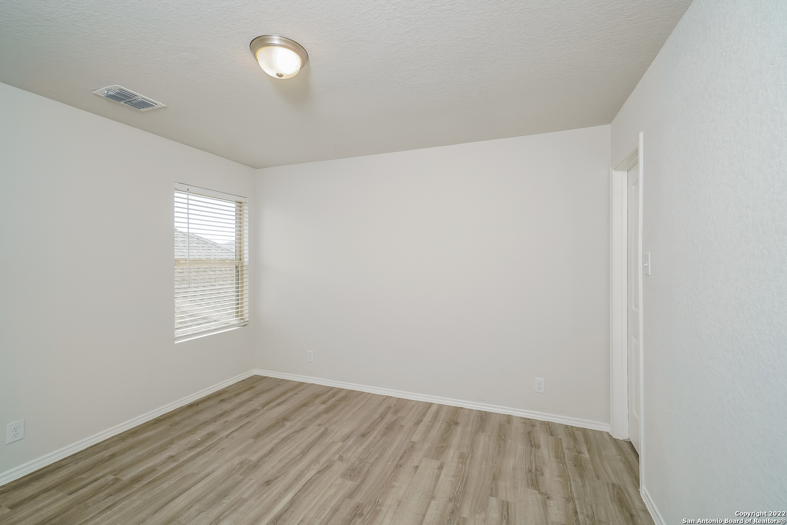 5211 Moni Rock Dr , San Antonio, TX, 78223 | 1657146 | Realty Texas LLC