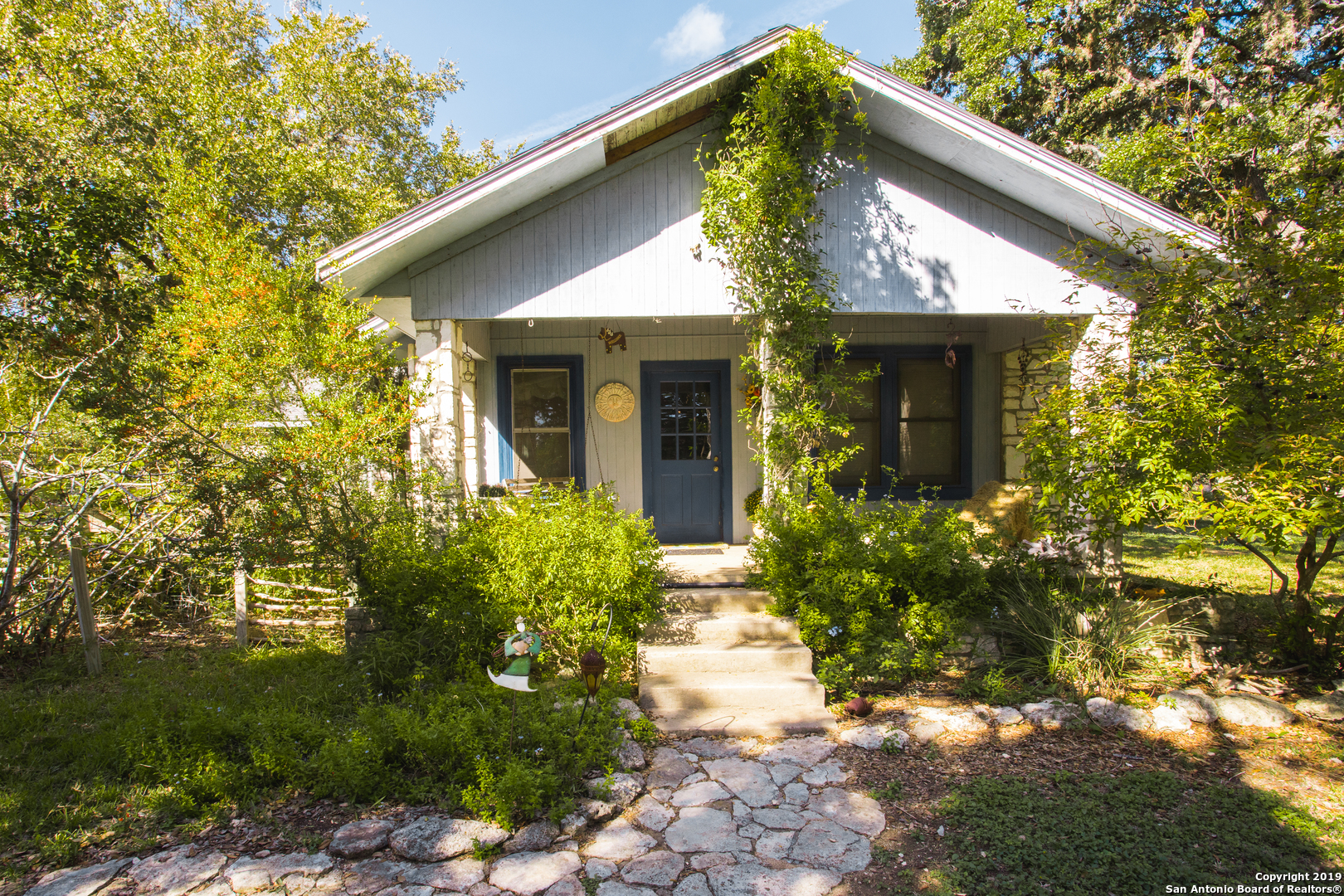 7087 Dietz Elkhorn Rd , Boerne, TX, 78015-4741 | 1423345 | Realty Texas LLC