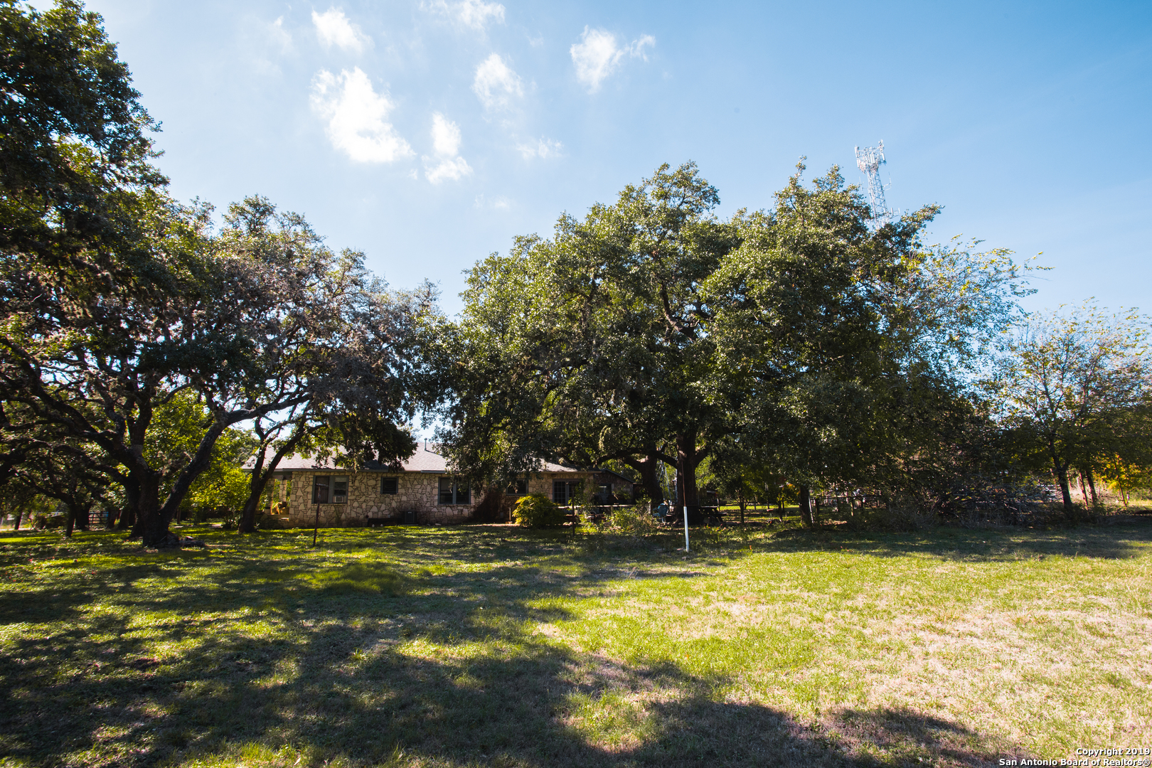 7087 Dietz Elkhorn Rd , Boerne, TX, 78015-4741 | 1423345 | Realty Texas LLC