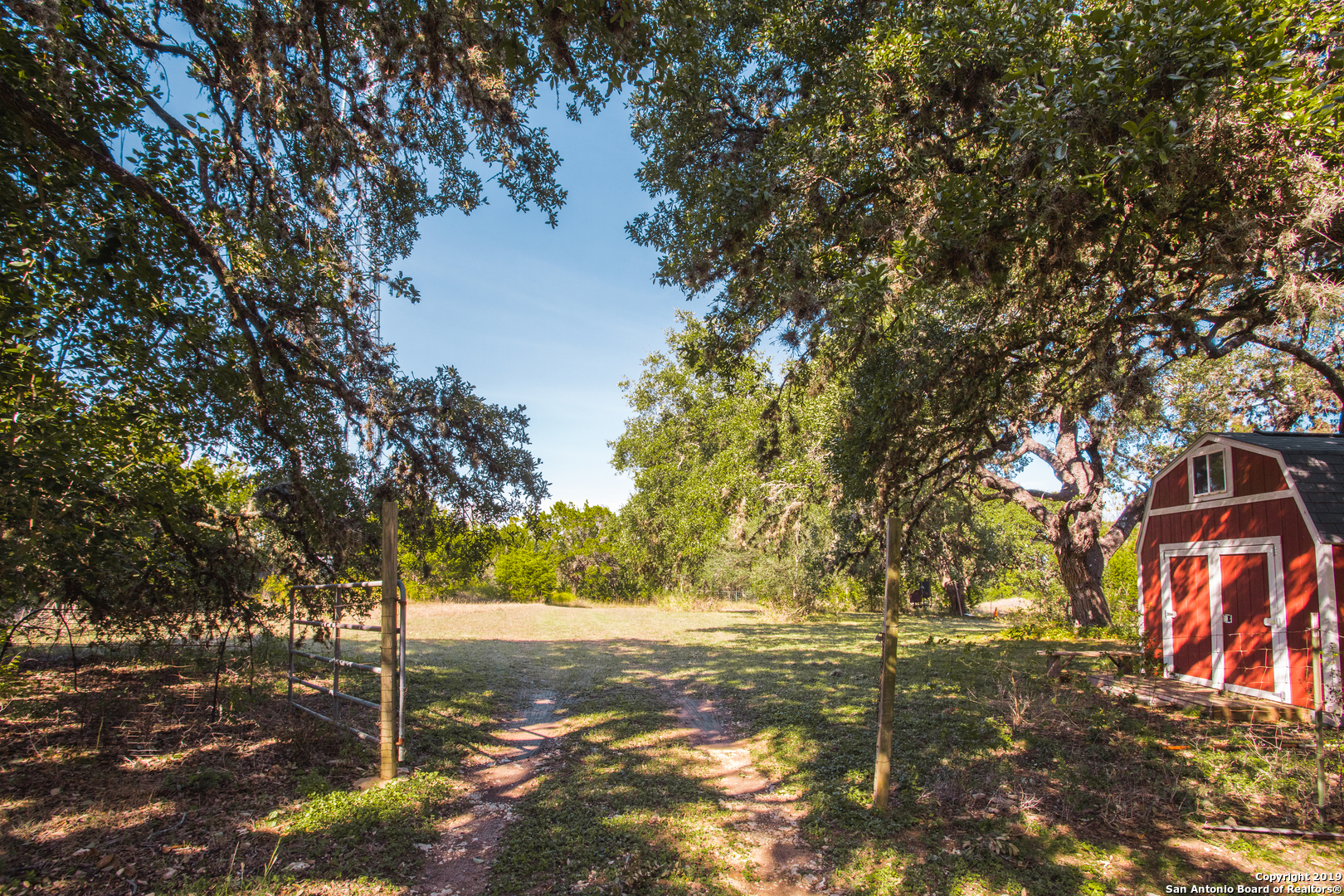 7087 Dietz Elkhorn Rd , Boerne, TX, 78015-4741 | 1423345 | Realty Texas LLC