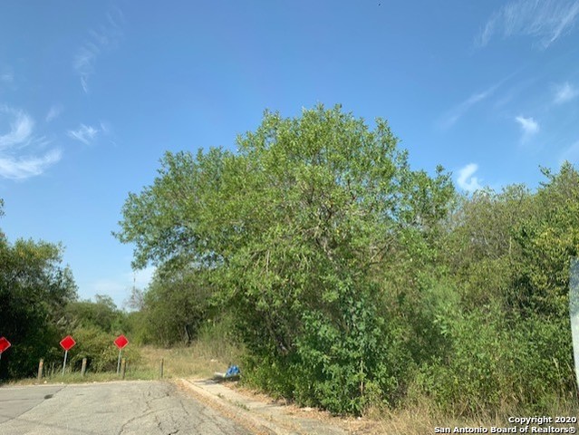 415 Coyol St , San Antonio, TX, 78237 | 1489318 | Realty Texas LLC