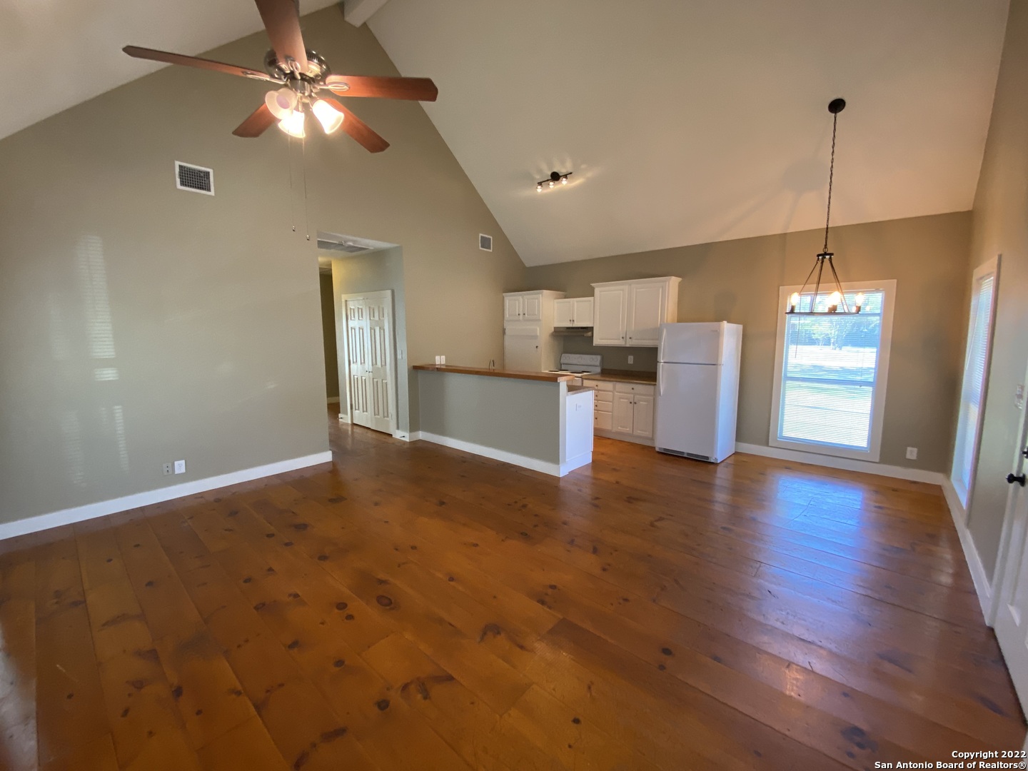 44 Fredericksburg Street , Waring, TX, 78074 | 1641381 | Realty Texas LLC