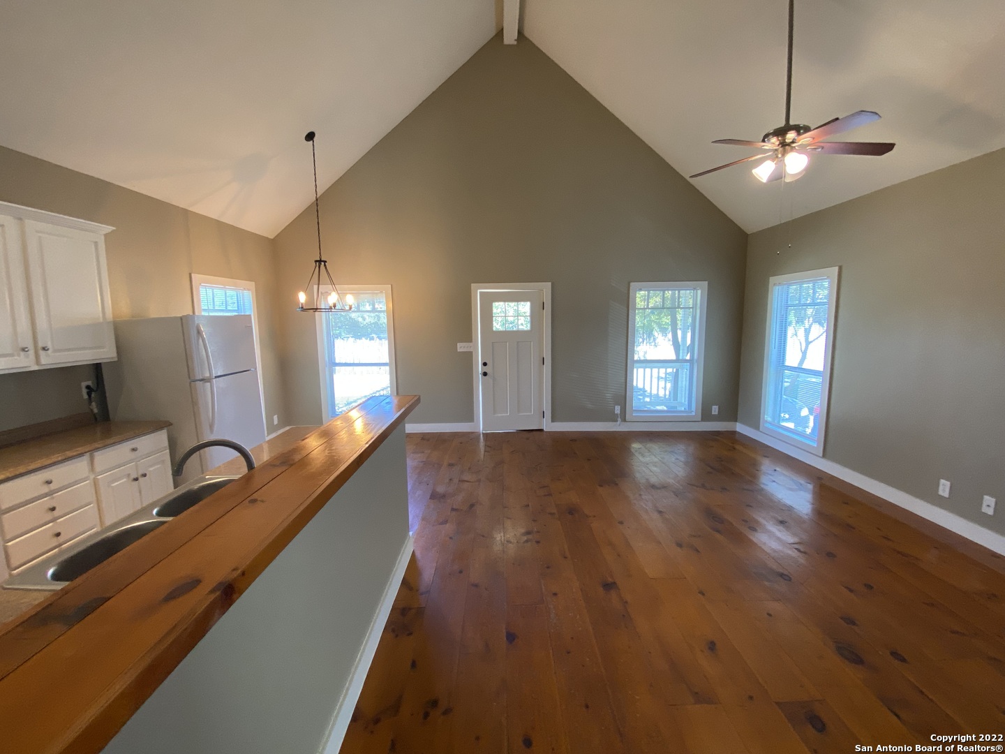 44 Fredericksburg Street , Waring, TX, 78074 | 1641381 | Realty Texas LLC