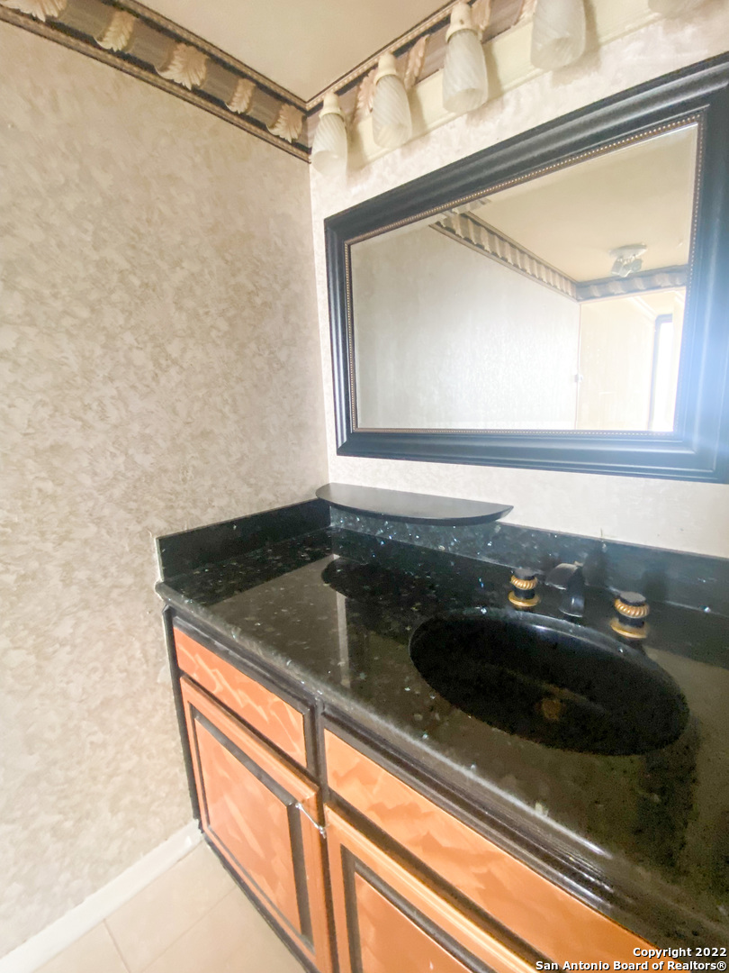 7701 Wurzbach Rd. 2202 , San Antonio, TX, 78229 | 1644533 | Realty Texas LLC