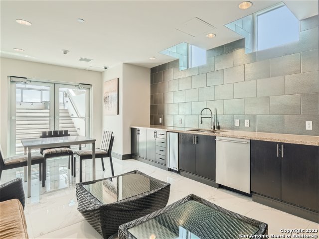610 E Market St 2712 , San Antonio, TX, 78205 | 1672647 | Realty Texas LLC