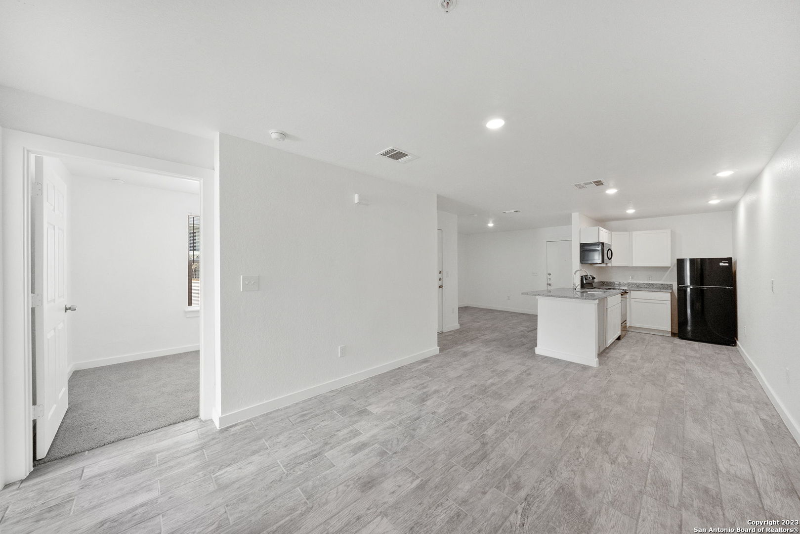 6175 Ingram Rd 2106 , San Antonio, TX, 78238 | 1687185 | Realty Texas LLC