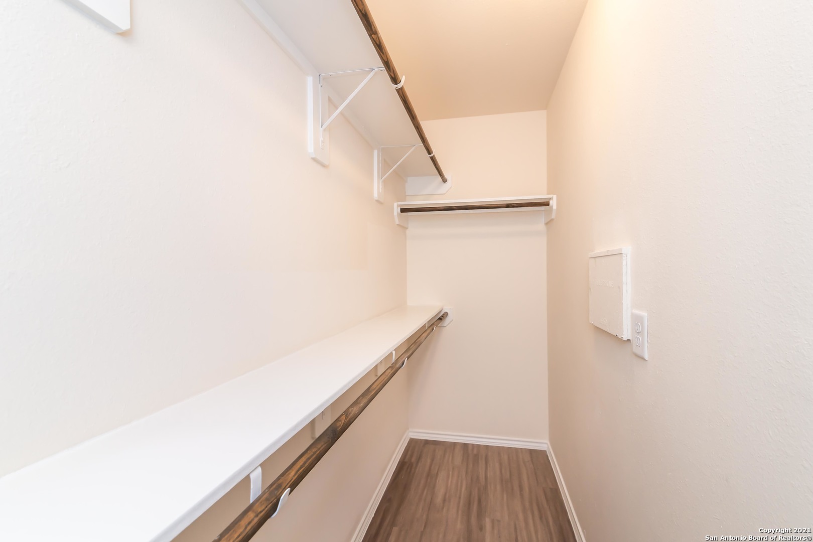 2302 Applewhite Meadow , San Antonio, TX, 78224 | 1684665 | Realty Texas LLC