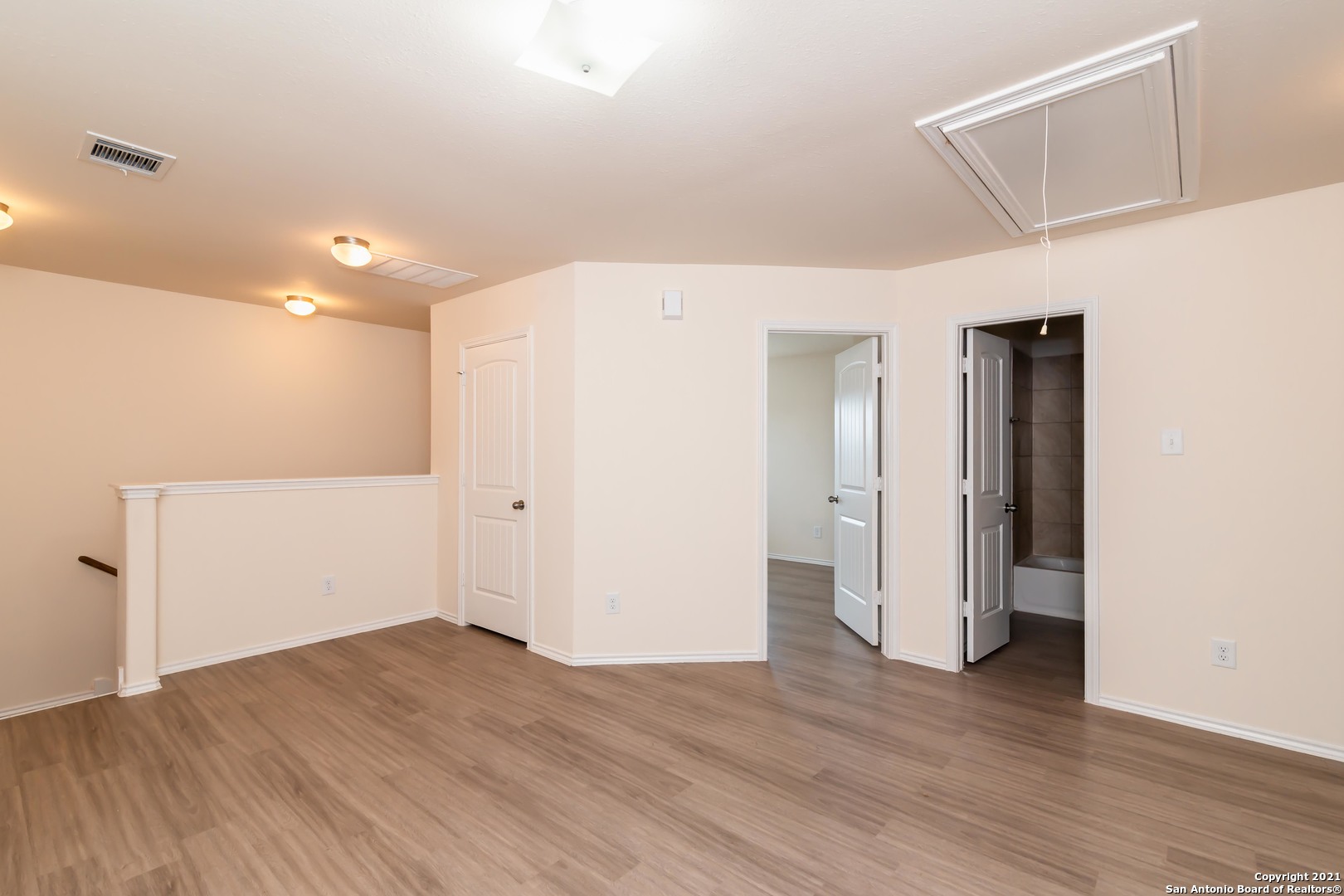 2302 Applewhite Meadow , San Antonio, TX, 78224 | 1684665 | Realty Texas LLC