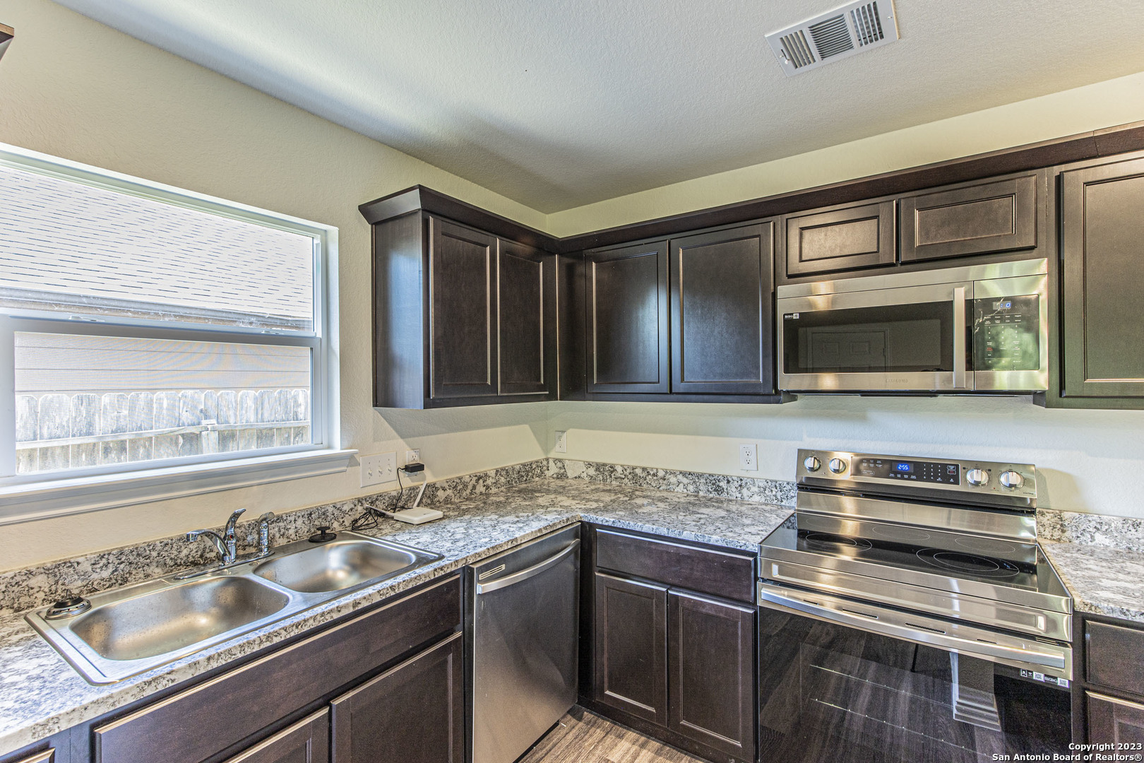 919 Drury Lane , San Antonio, TX, 78221 | 1683649 | Realty Texas LLC