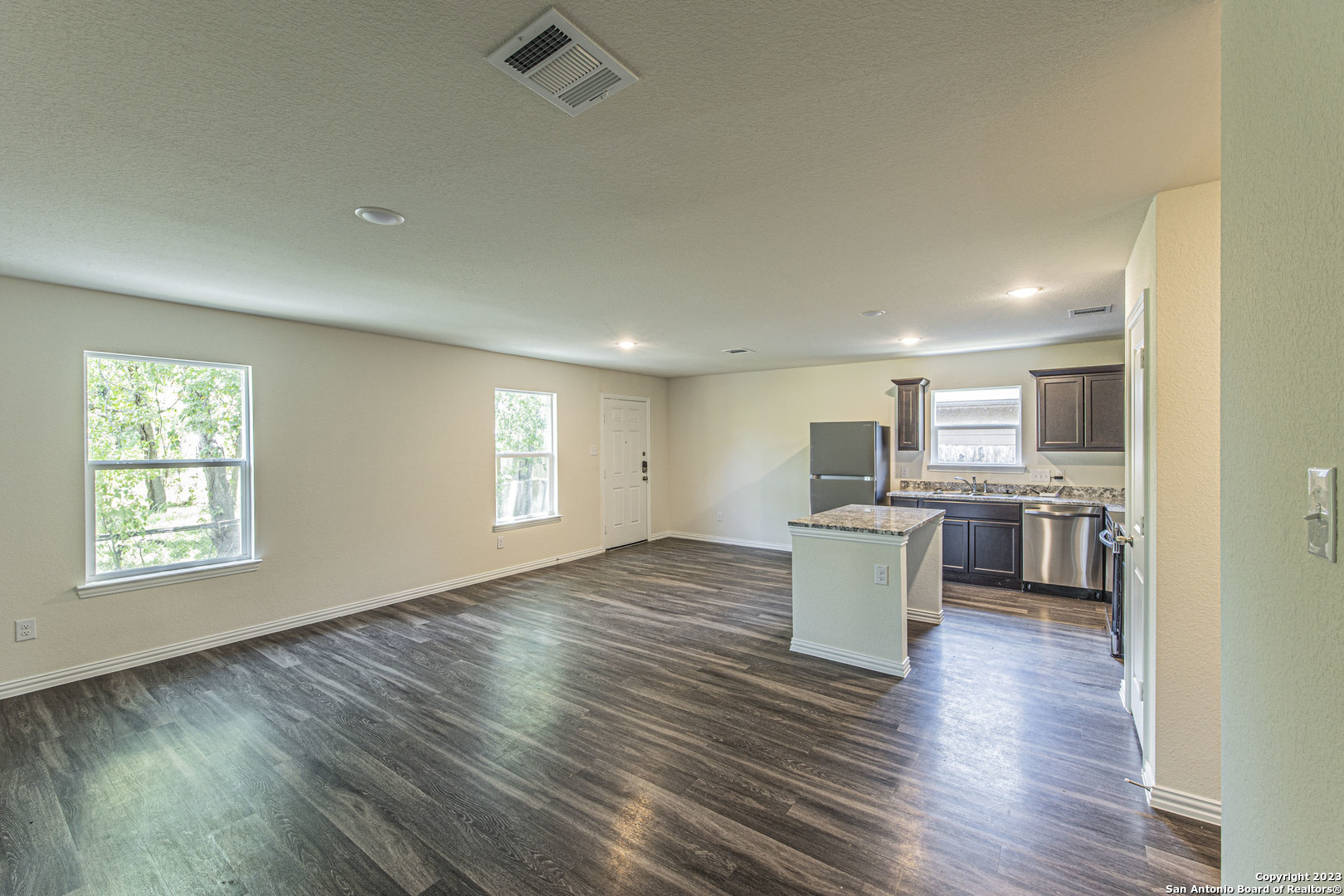 919 Drury Lane , San Antonio, TX, 78221 | 1683649 | Realty Texas LLC