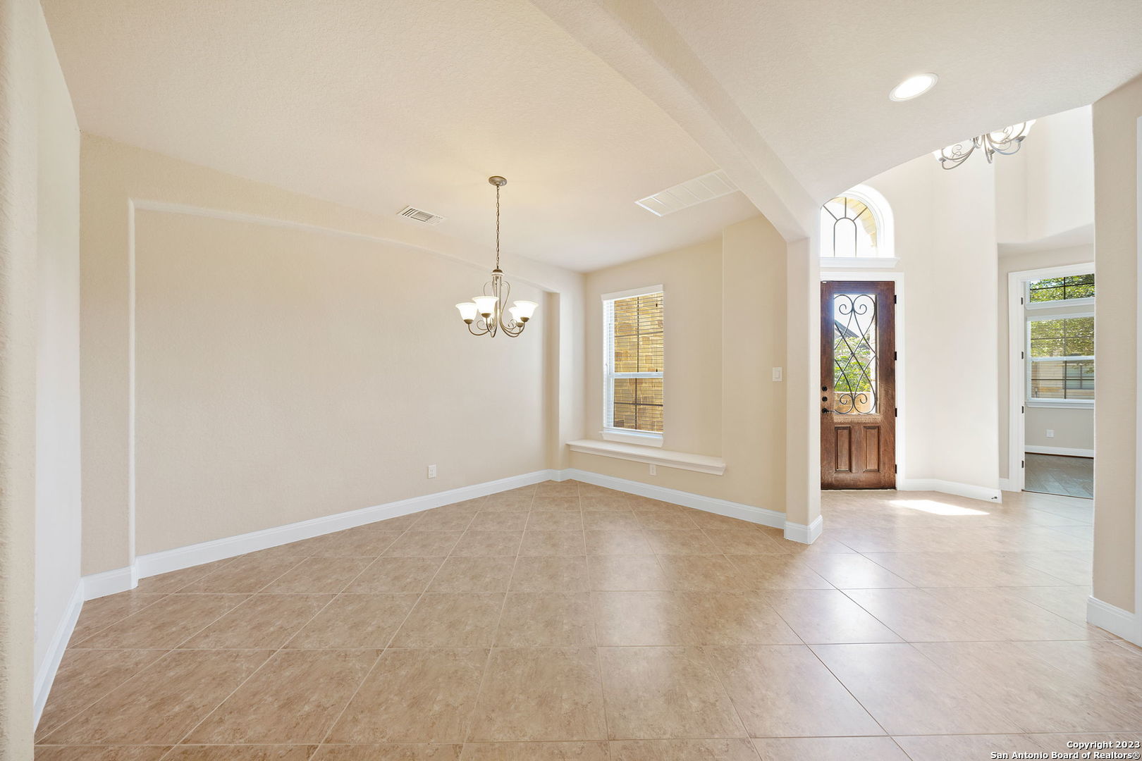 43 Avalon Park , San Antonio, TX, 78257 | 1688438 | Realty Texas LLC