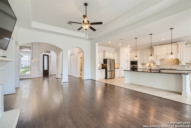 17151 Turin Ridge , San Antonio, TX, 78255 | 1685583 | Realty Texas LLC