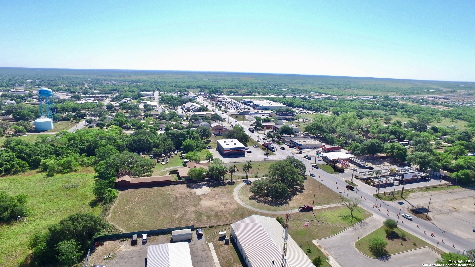 620 W Oaklawn St, PLEASANTON, TX, 78064 | 1376304 | Realty Texas LLC