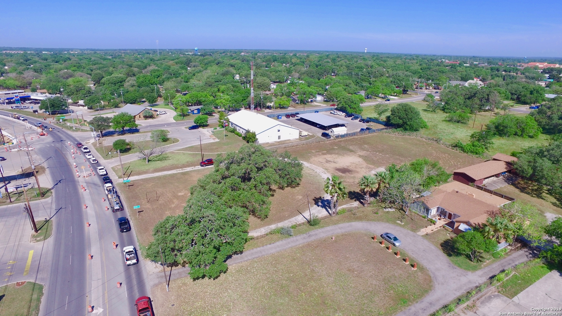 620 W Oaklawn St, PLEASANTON, TX, 78064 | 1376304 | Realty Texas LLC