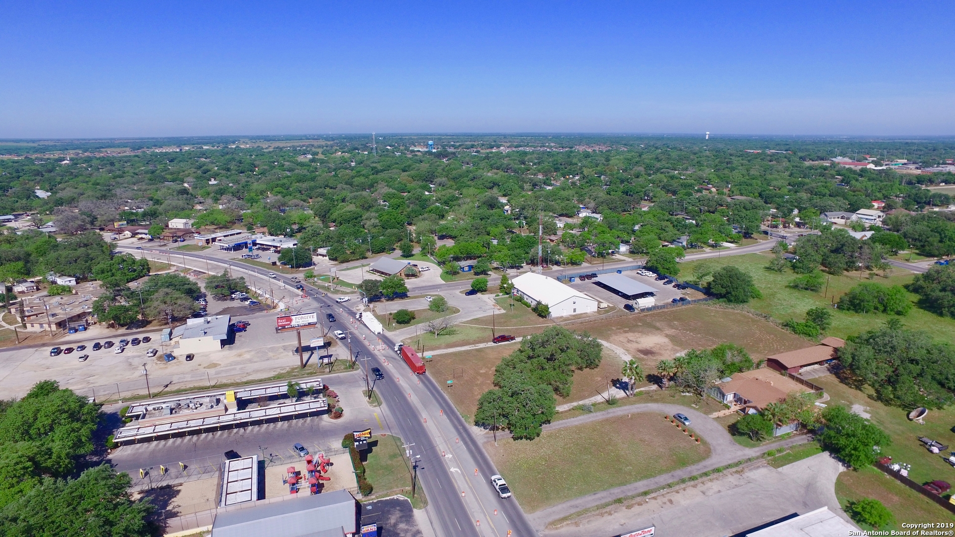 620 W Oaklawn St, PLEASANTON, TX, 78064 | 1376304 | Realty Texas LLC