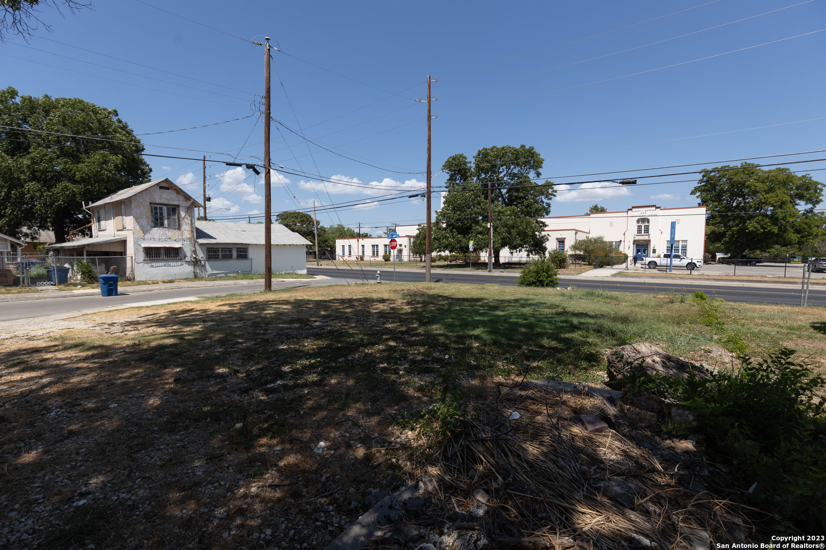 1113 S Zarzamora St , San Antonio, TX, 78207 | 1709442 | Realty Texas LLC