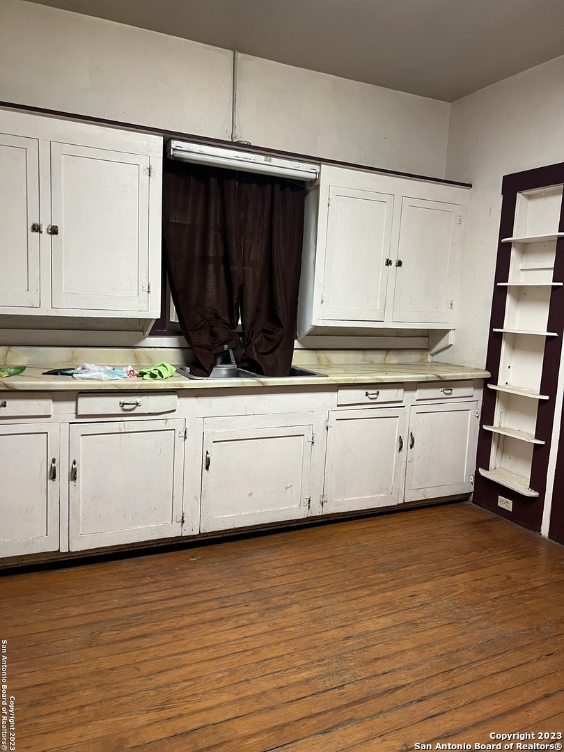 309 W Nueces St , Crystal City, TX, 78839-3230 | 1680909 | Realty Texas LLC