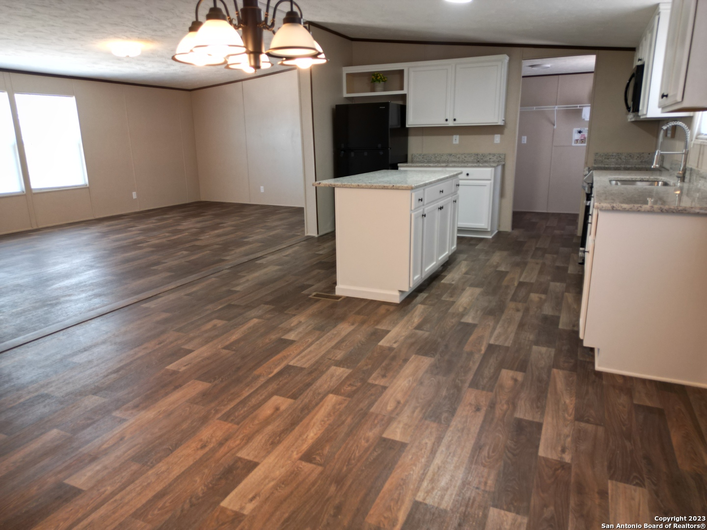 702 County Road 741 , Yancey, TX, 78886 | 1703457 | Realty Texas LLC