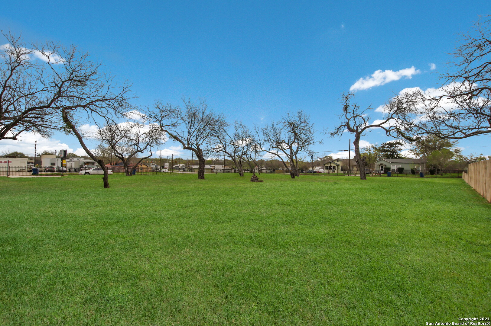 1611 C St , Floresville, TX, 78114 | 1519984 | Realty Texas LLC