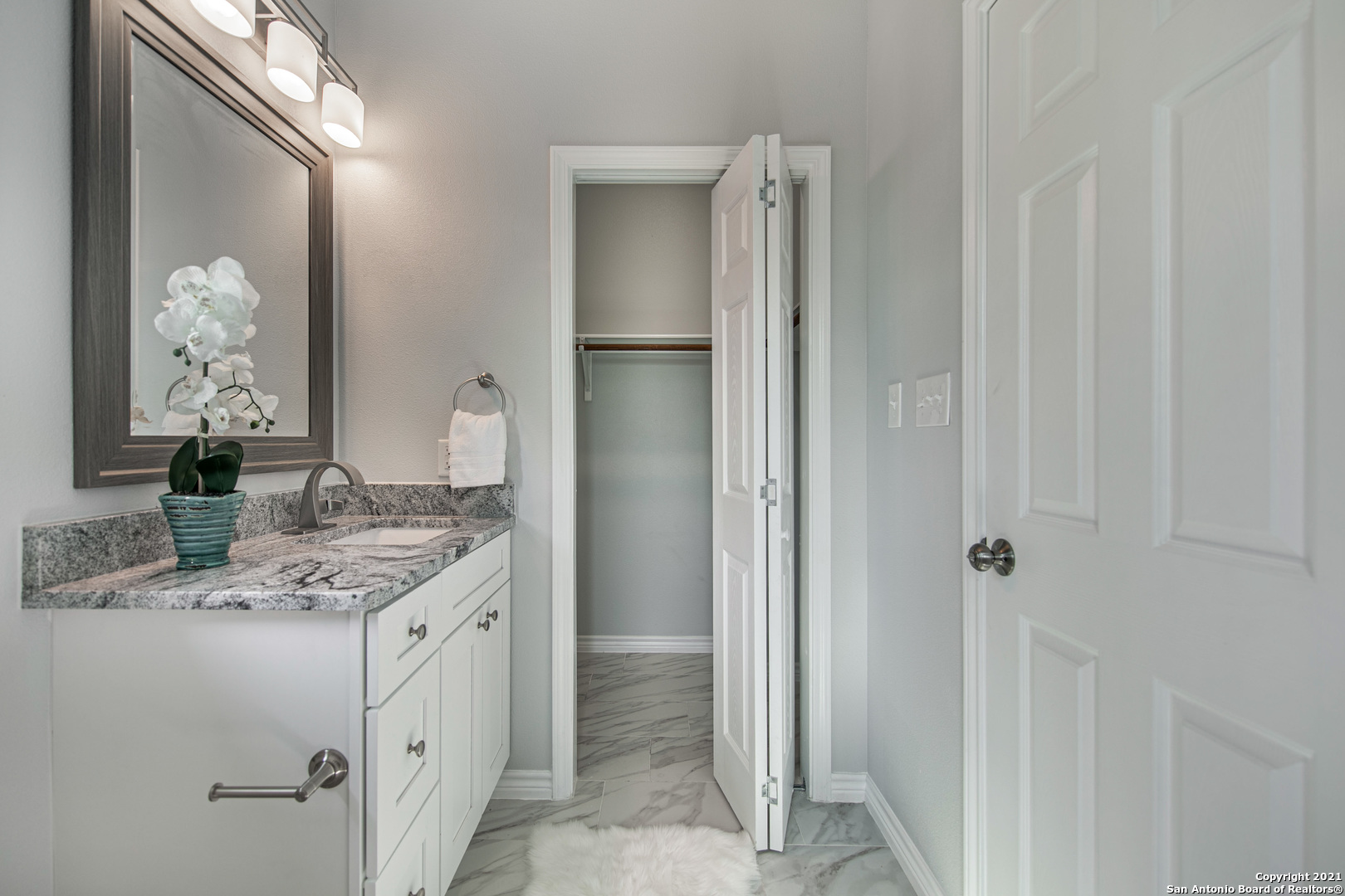 119 Lockhart , San Antonio, TX, 78202 | 1561239 | Realty Texas LLC