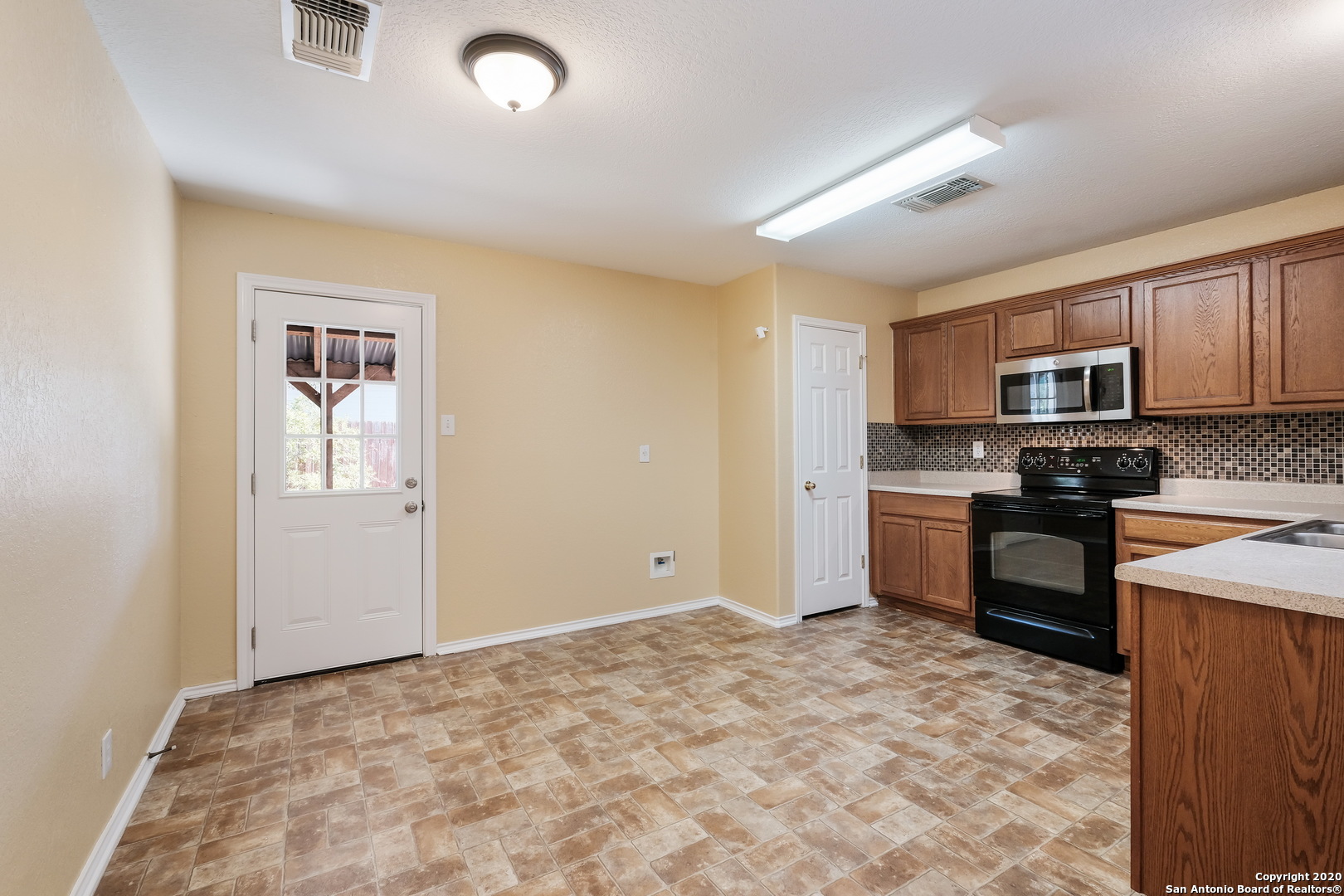 15122 Vigil View , San Antonio, TX, 78233 | 1489958 | Realty Texas LLC