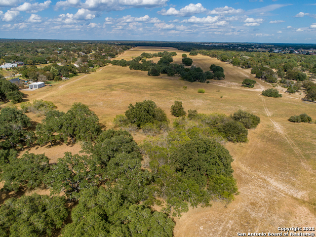 5614 Us Highway 181 N , Floresville, TX, 78114 | 1564519 | Realty Texas LLC