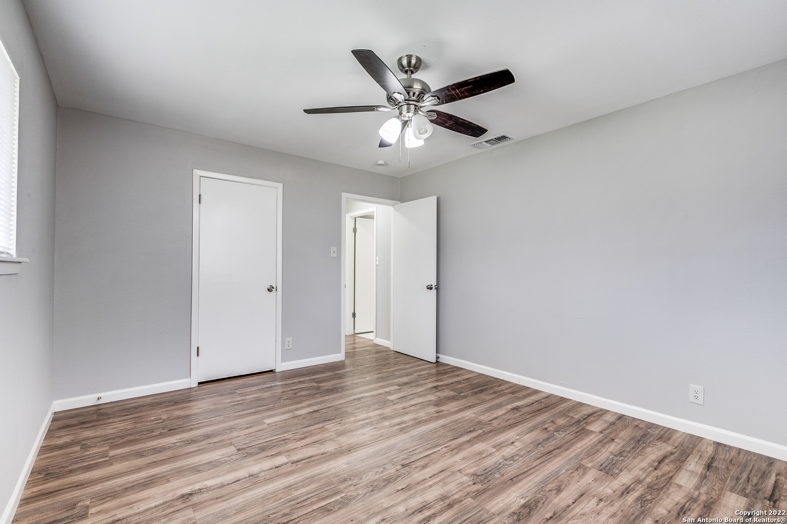 6200 Forest Cir , San Antonio, TX, 78240 | 1588097 | Realty Texas LLC