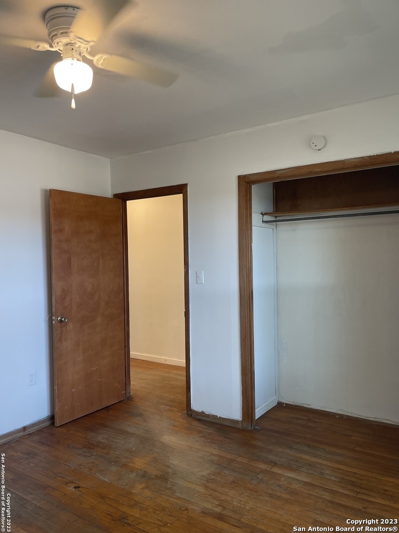 118 County Road 6715 , Natalia, TX, 78059 | 1715311 | Realty Texas LLC