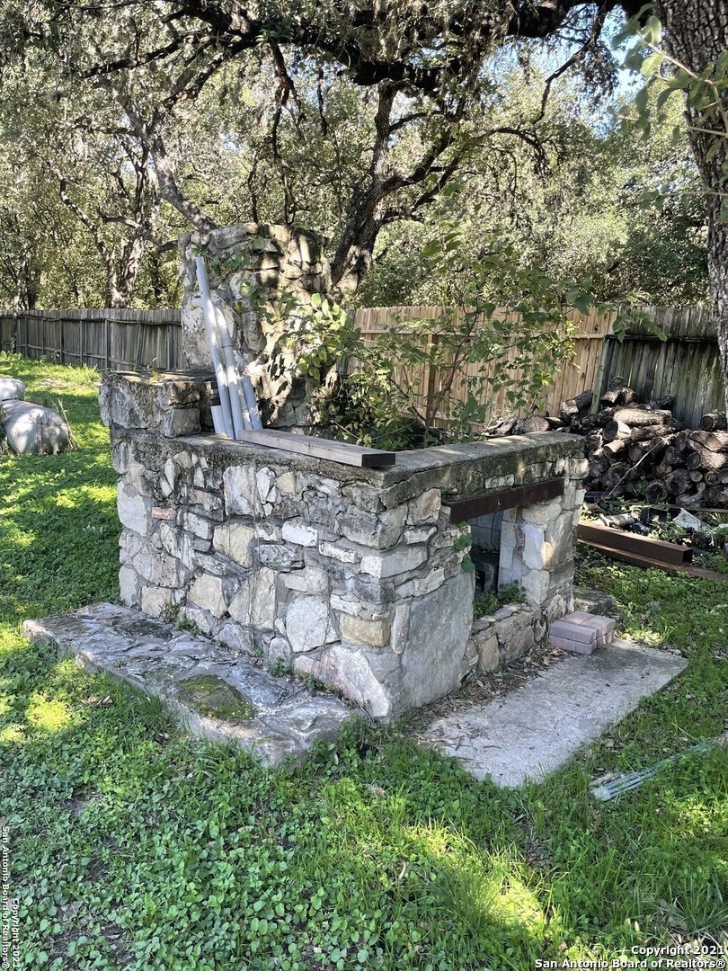 6908 N Poss Rd., LEONVALLEY, TX, 78238 | 1576950 | Realty Texas LLC