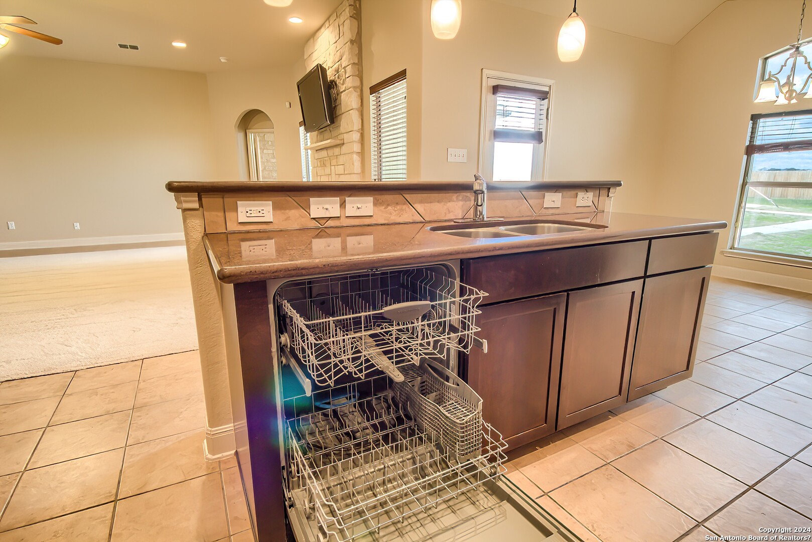 7039 Laura Heights , Schertz, TX, 78154 | 1704968 | Realty Texas LLC