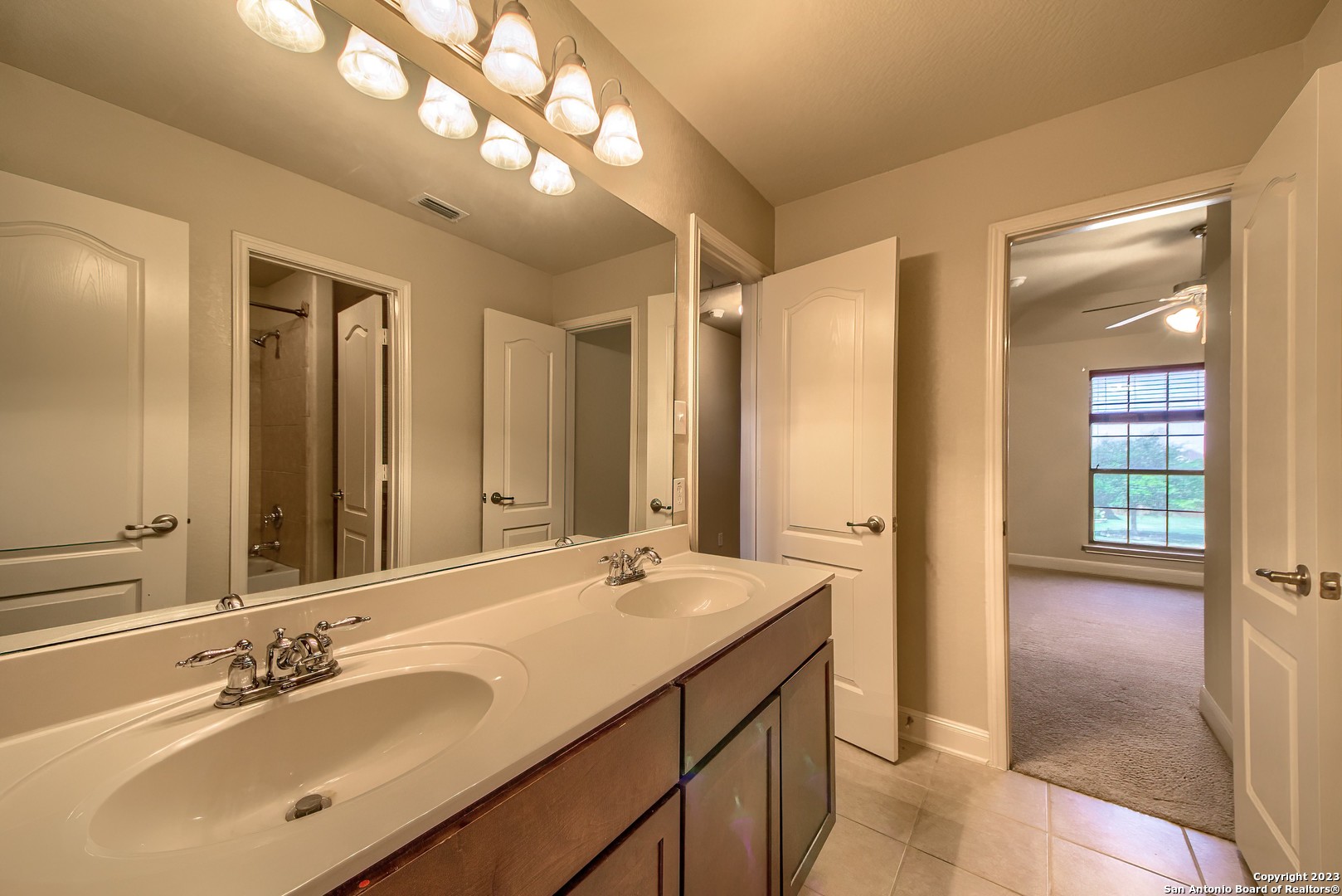 7039 Laura Heights , Schertz, TX, 78154 | 1704968 | Realty Texas LLC