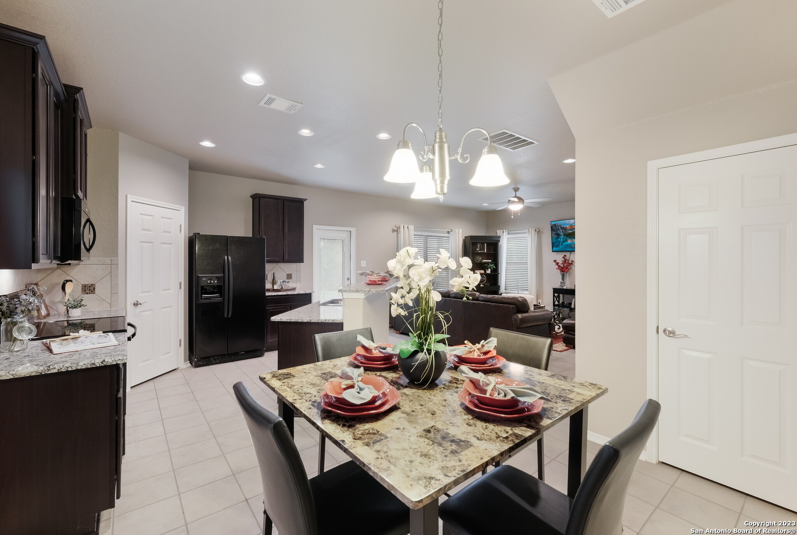 102 Katy Way , San Antonio, TX, 78220 | 1665158 | Realty Texas LLC