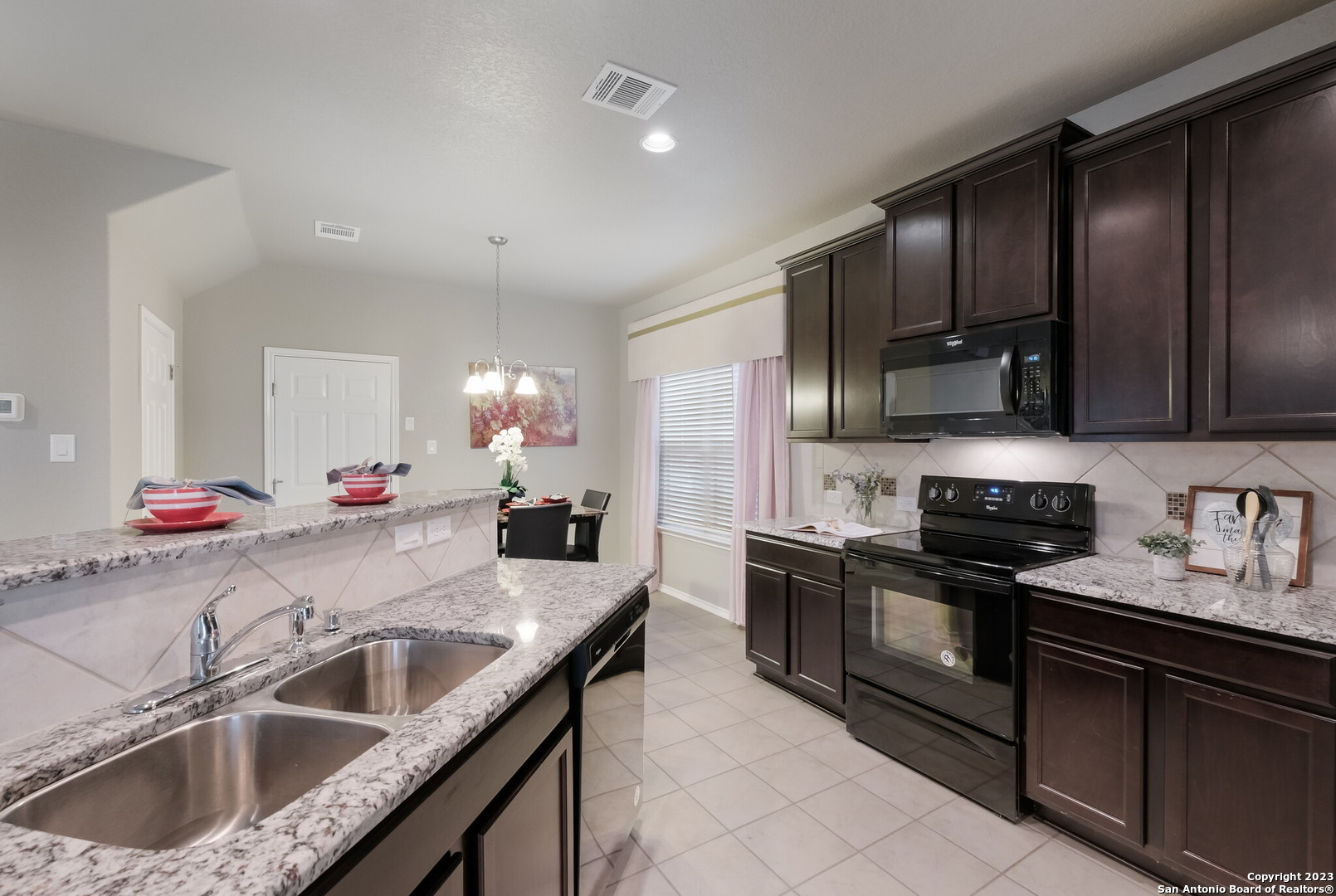 102 Katy Way , San Antonio, TX, 78220 | 1665158 | Realty Texas LLC