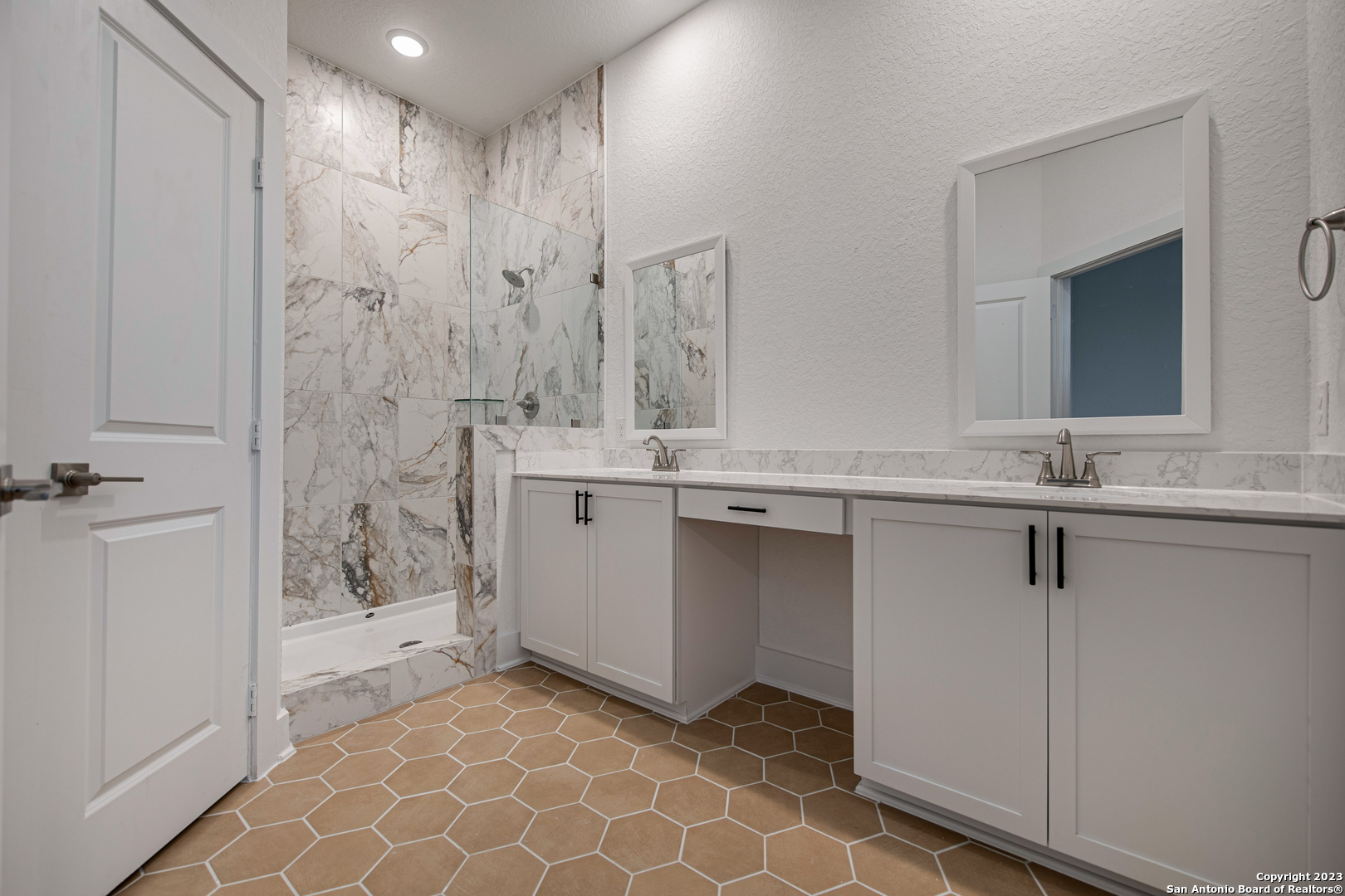 8851 Oakland Blvd. Bldg. #68 , San Antonio, TX, 78240 | 1716753 | Realty Texas LLC