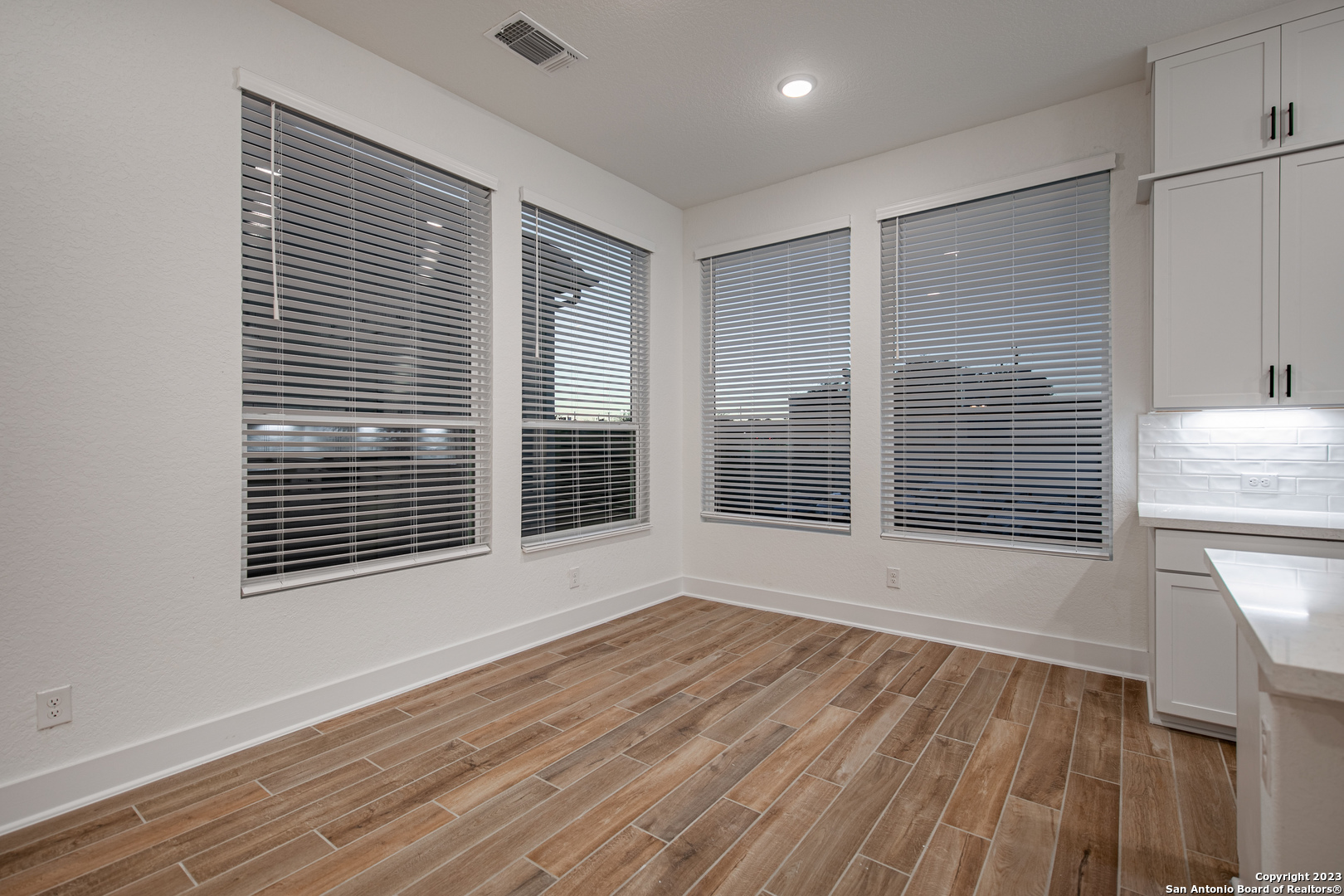 8851 Oakland Blvd. Bldg. #68 , San Antonio, TX, 78240 | 1716753 | Realty Texas LLC