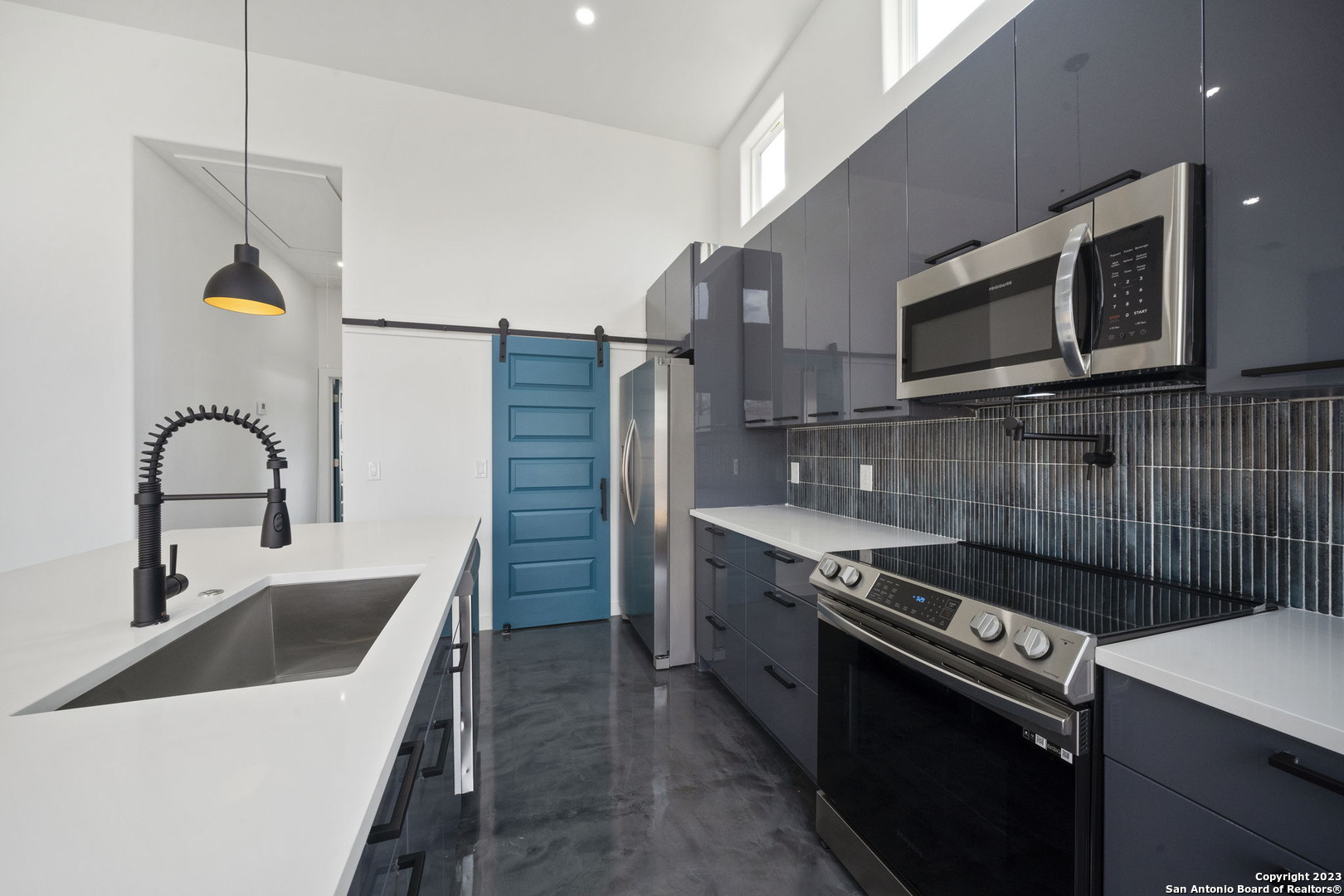 122 Stratford Ct , San Antonio, TX, 78223 | 1717720 | Realty Texas LLC