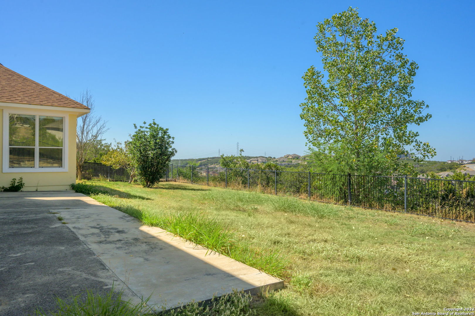 18223 Branson Falls, SANANTONIO, TX, 78255 | 1712645 | Realty Texas LLC