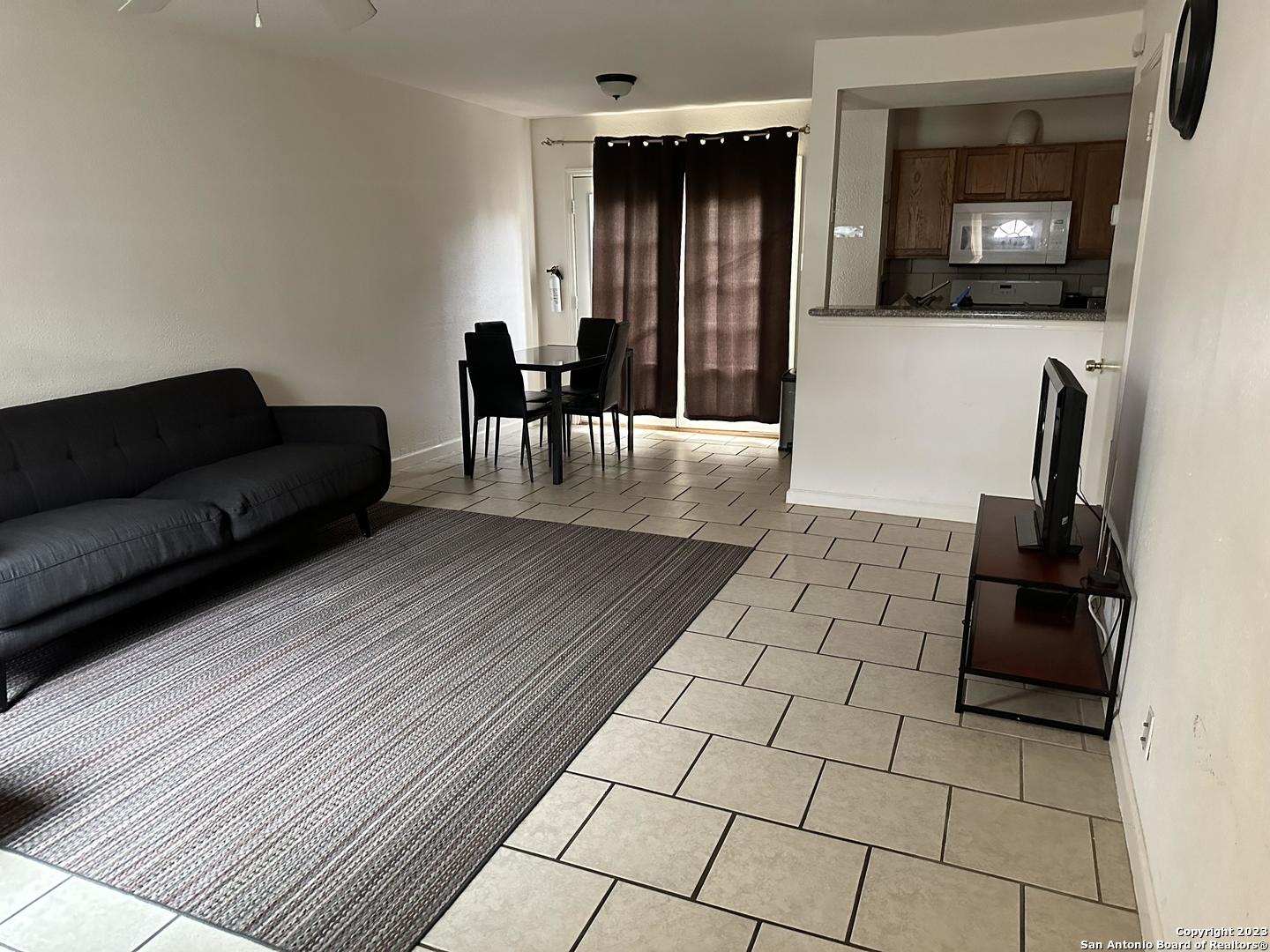 7322 Oak Manor Dr 09 , San Antonio, TX, 78229 | 1718517 | Realty Texas LLC