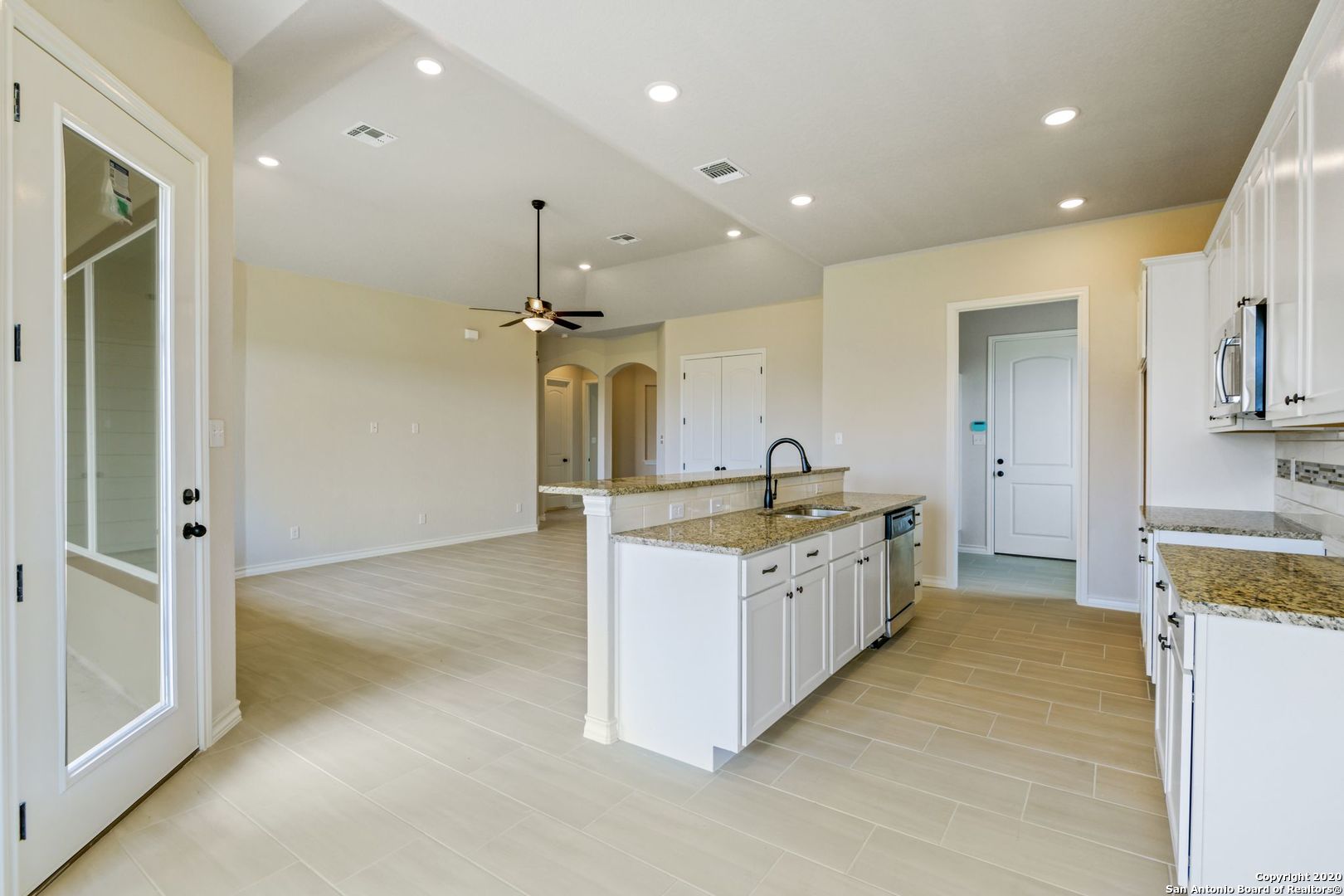 135 Katy Way , San Antonio, TX, 78220 | 1479605 | Realty Texas LLC
