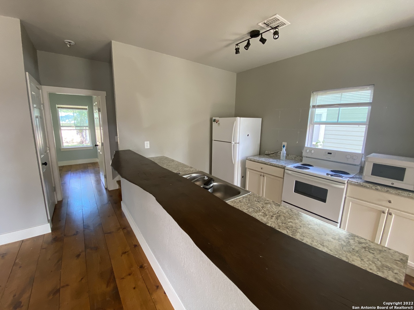 444 Fm 1621 , Waring, TX, 78074 | 1644285 | Realty Texas LLC