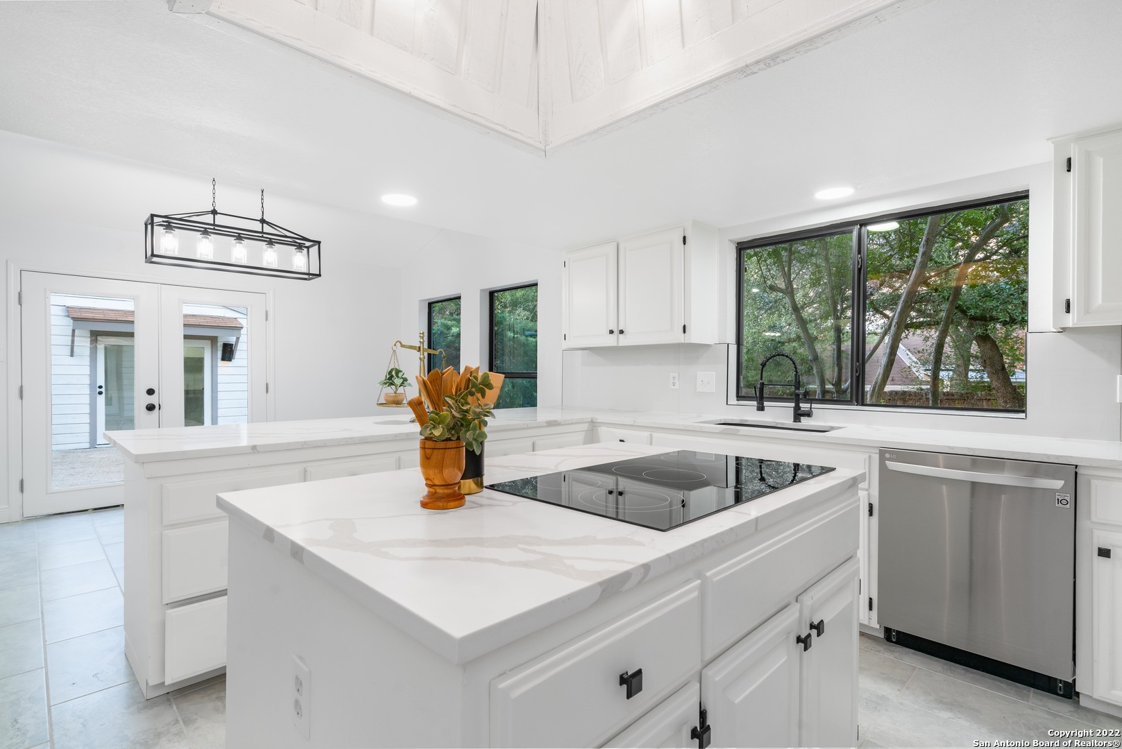 327 Woodway Forest Dr , San Antonio, TX, 78216 | 1635051 | Realty Texas LLC